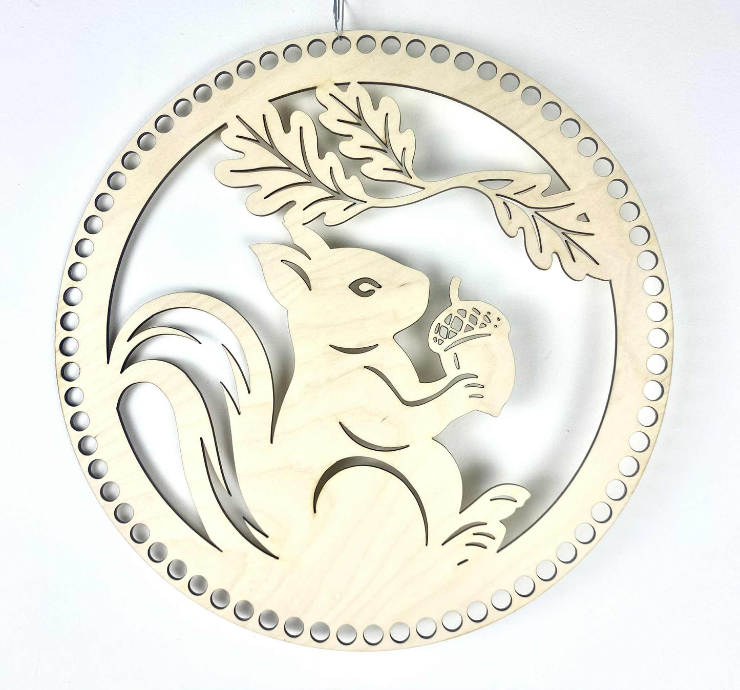 Baza pod szydełko – Jesienna wiewiórka