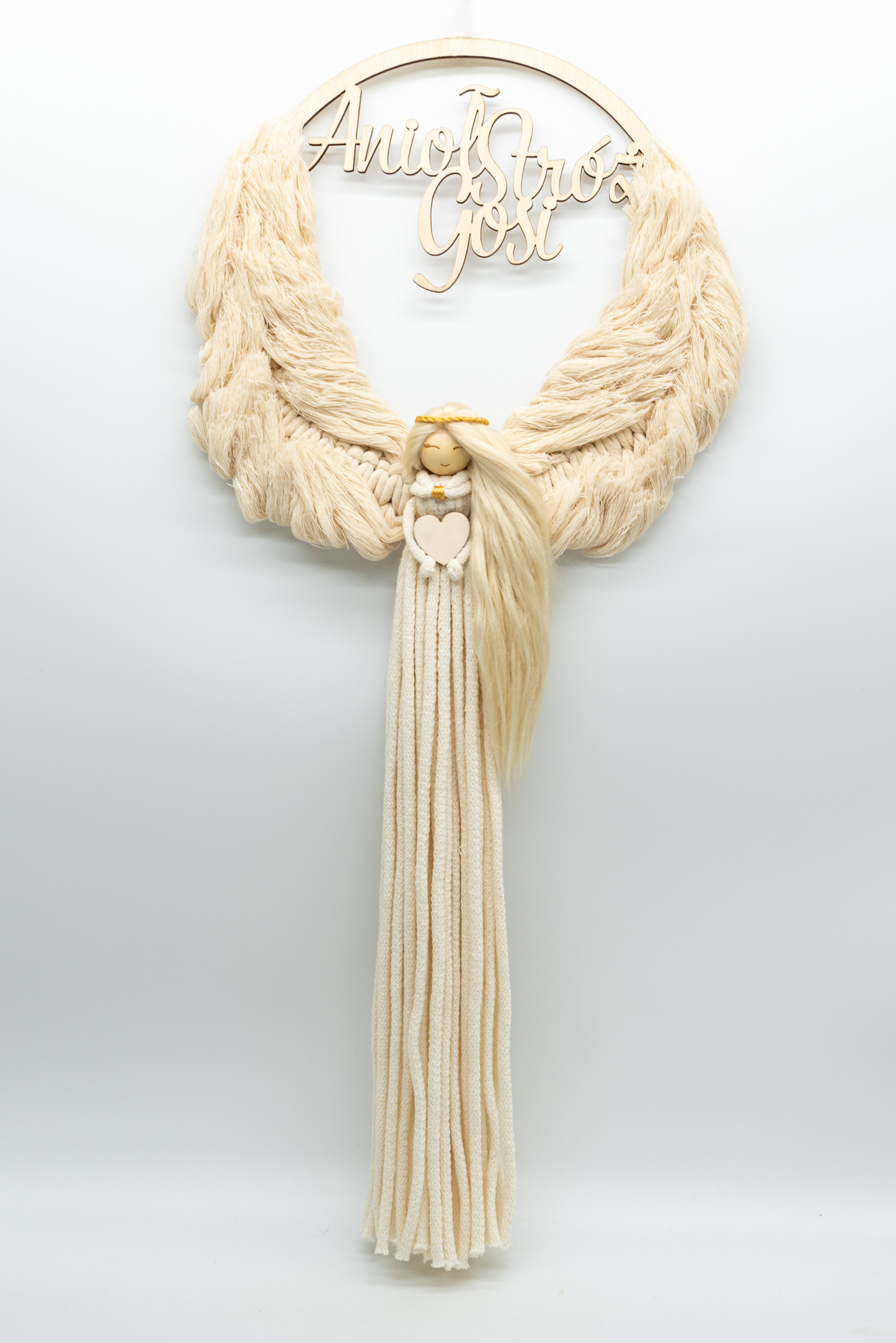 Makramowy Anioł Stróż na obręczy z napisem